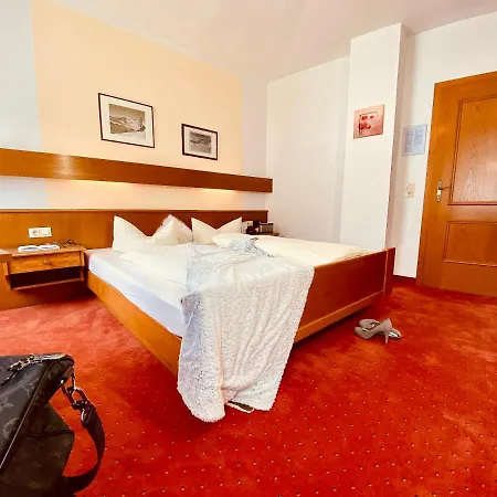 Guest house Schwarzer Adler Landeck
