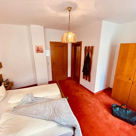 Maison d'hôtes Schwarzer Adler 3*