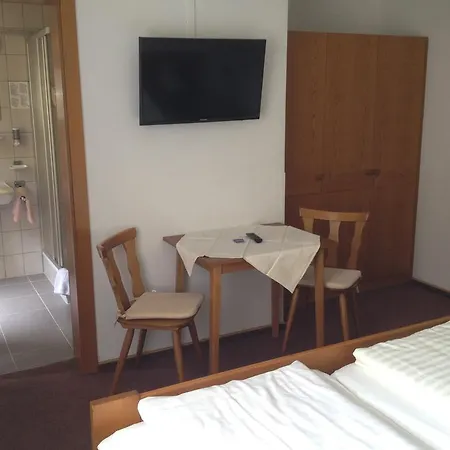 Gasthof Schwarzer Adler 3*